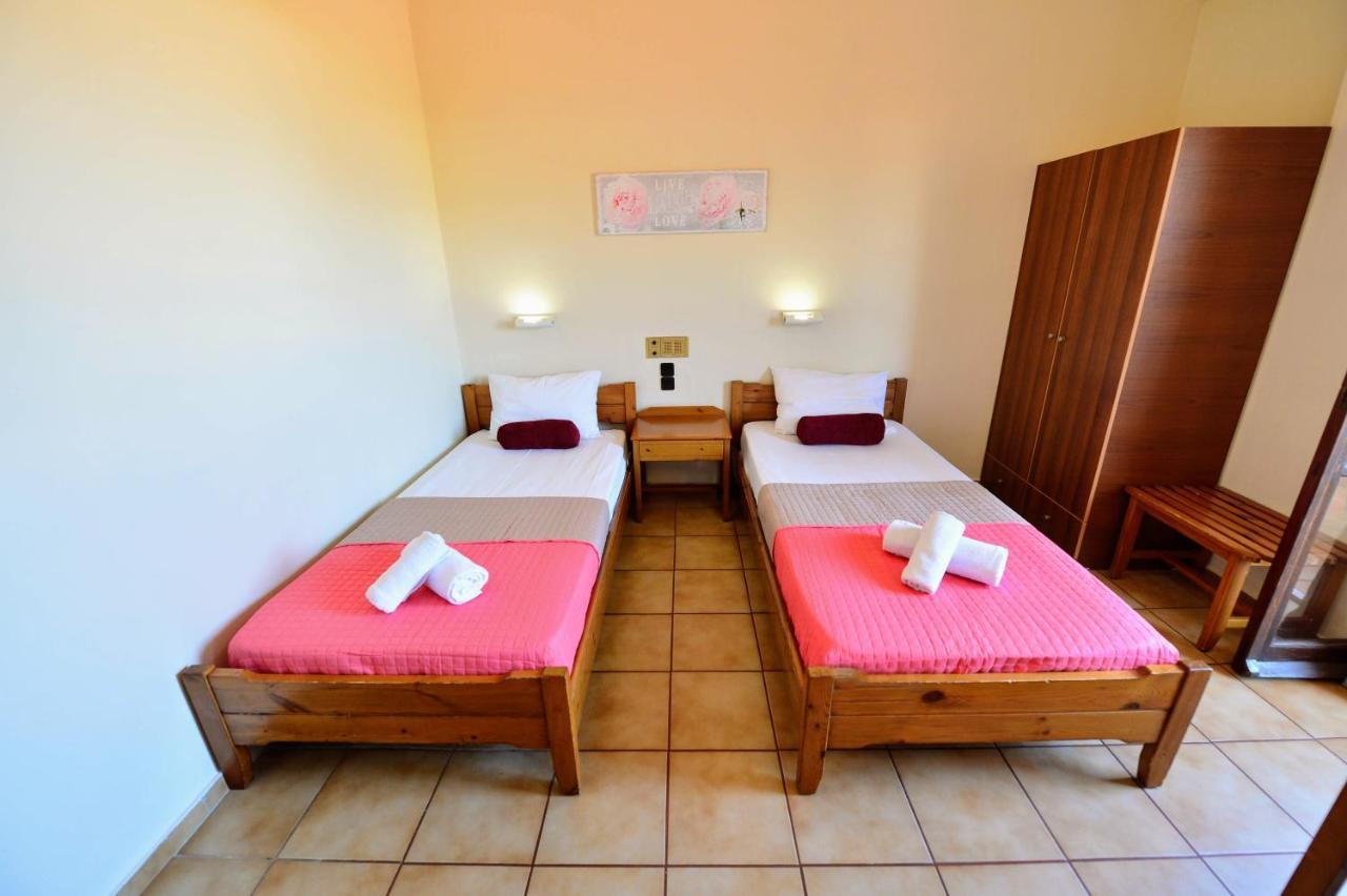 Vergas Hotel Malia Exteriör bild