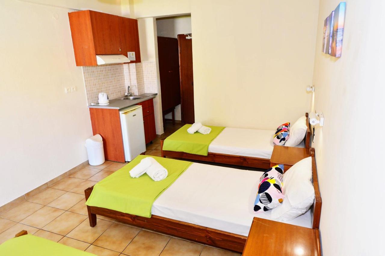 Vergas Hotel Malia Exteriör bild