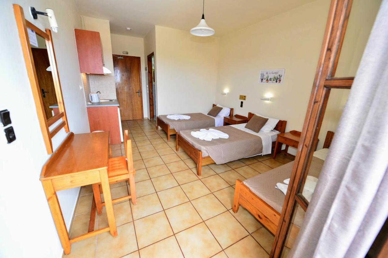 Vergas Hotel Malia Exteriör bild