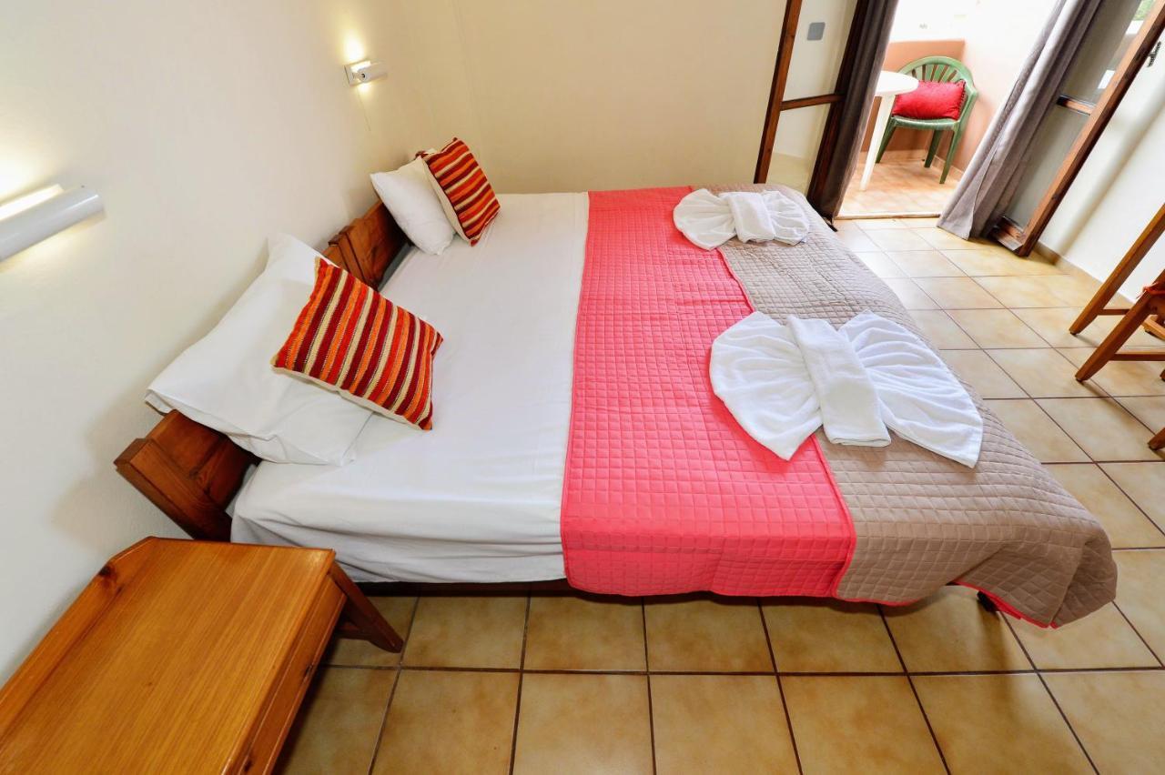 Vergas Hotel Malia Exteriör bild