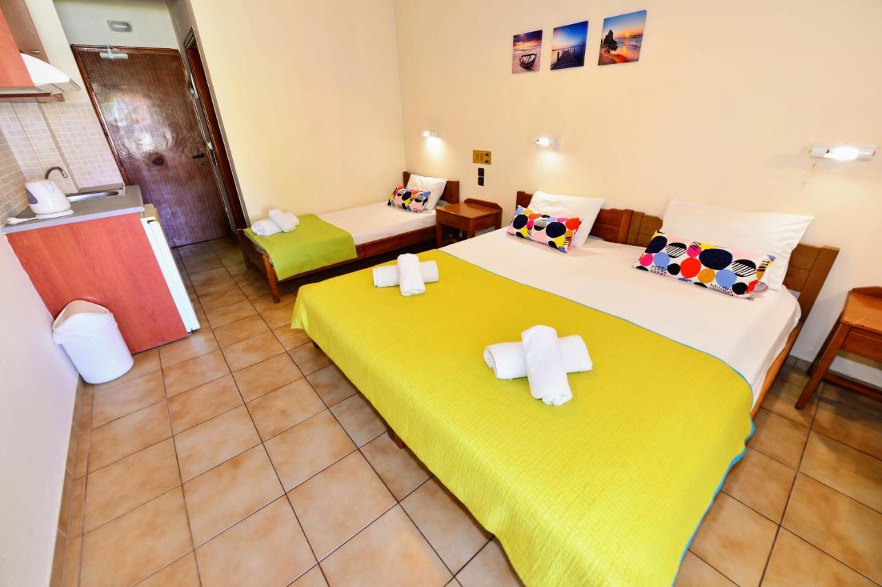 Vergas Hotel Malia Exteriör bild