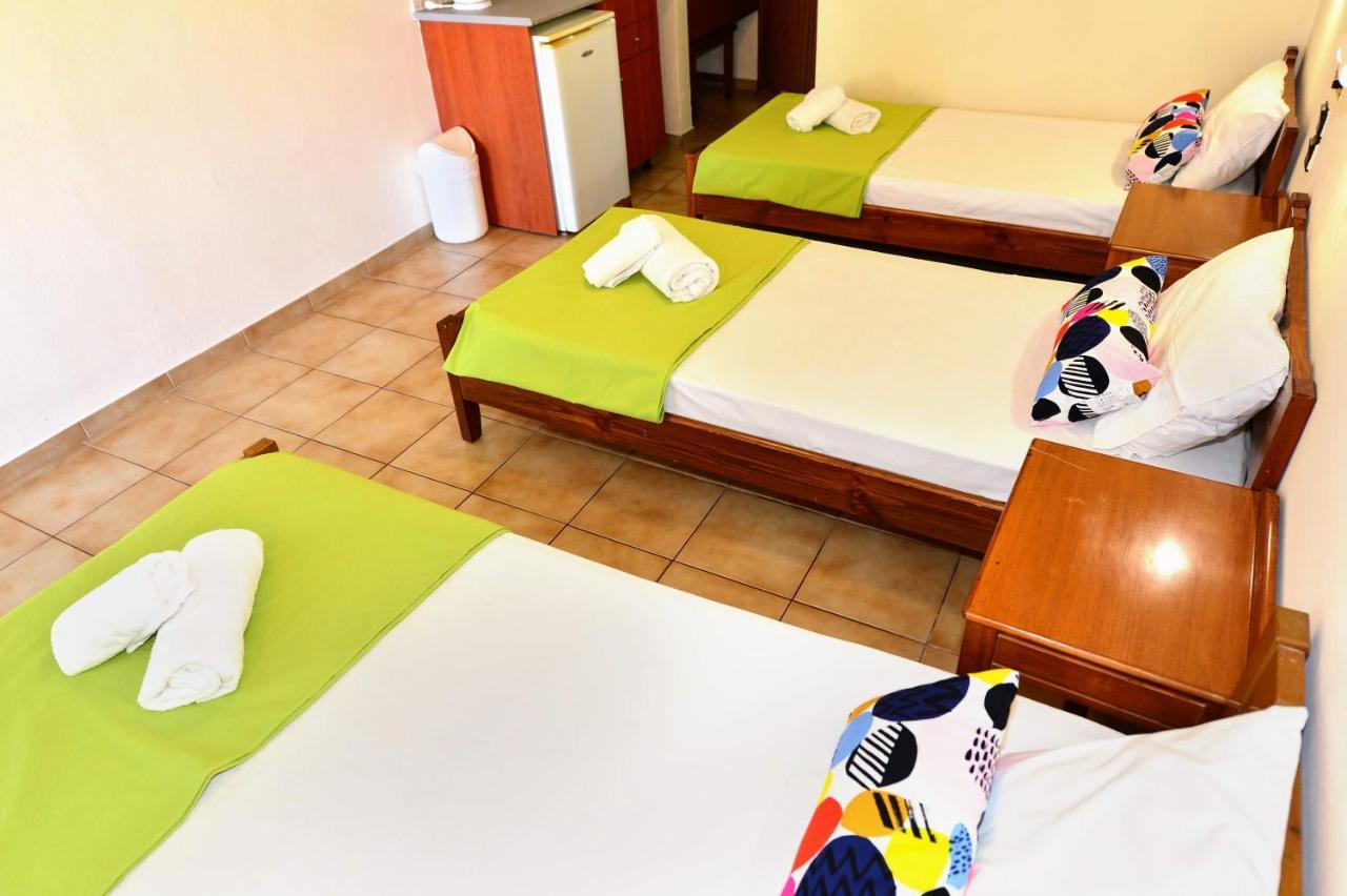 Vergas Hotel Malia Exteriör bild