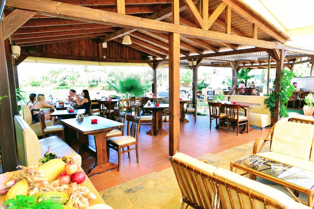 Vergas Hotel Malia Exteriör bild