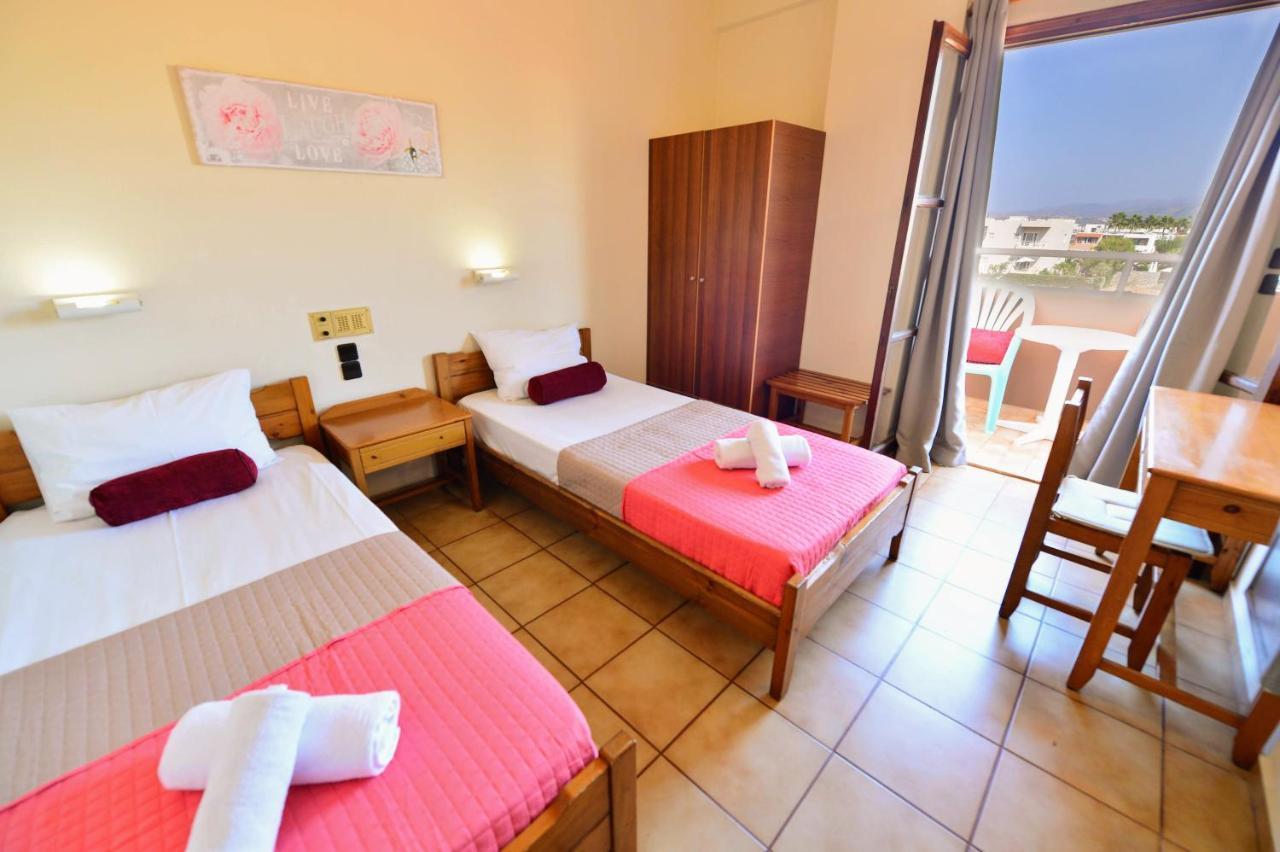 Vergas Hotel Malia Exteriör bild